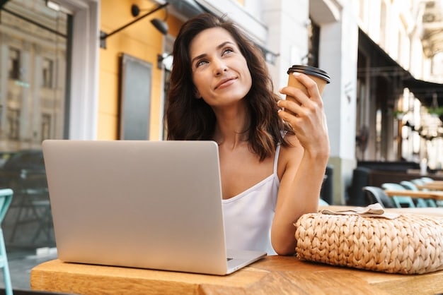 Side Hustle Alert: Skills to Earn $500+/Month in 2025